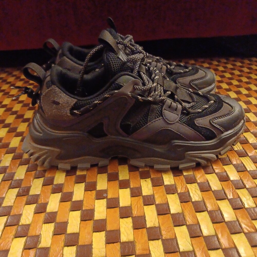 Javi Swipe Sneakers GSSWIPE001 black  Size 6Y